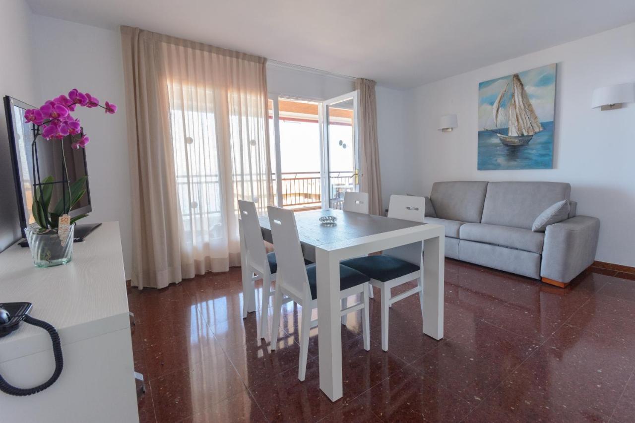 Beach Family Apartments Salou Bagian luar foto