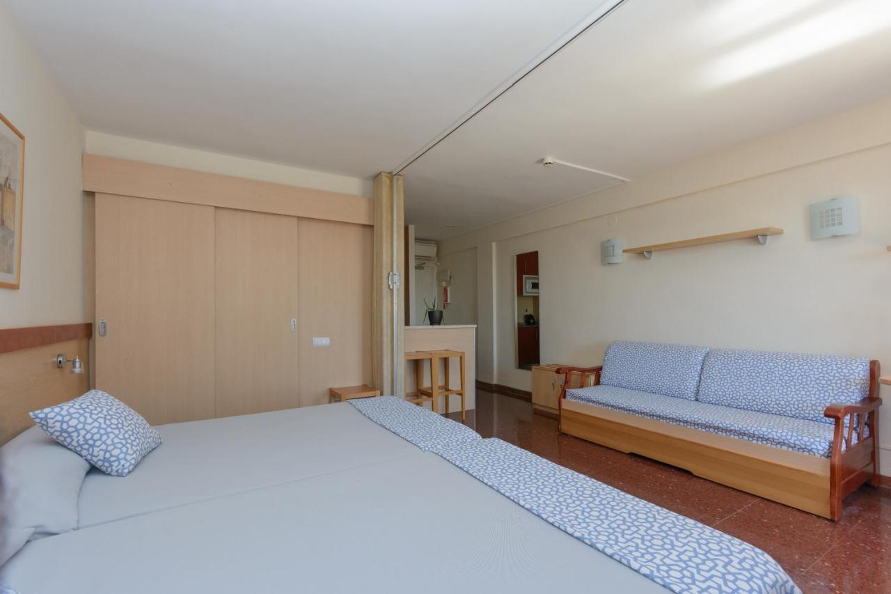 Beach Family Apartments Salou Bagian luar foto