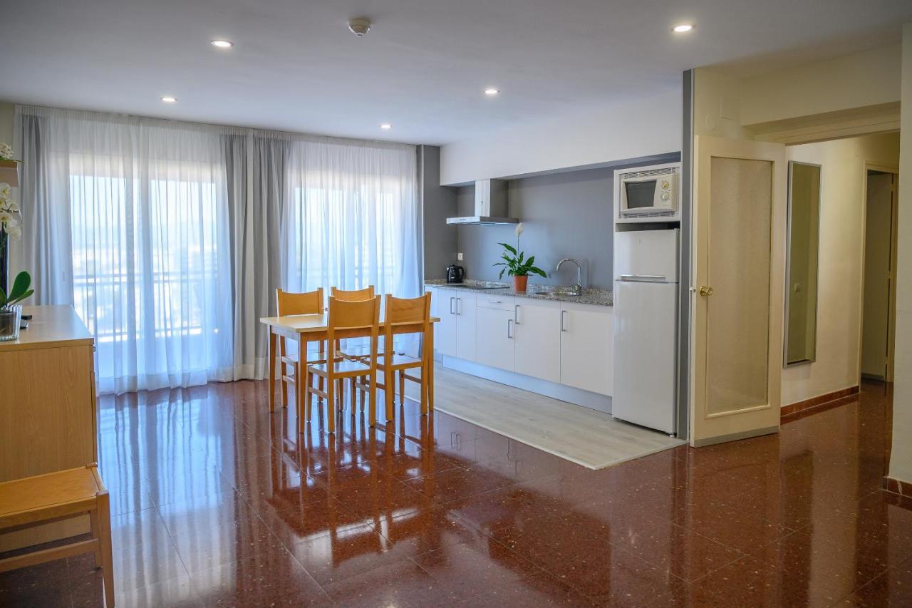Beach Family Apartments Salou Bagian luar foto