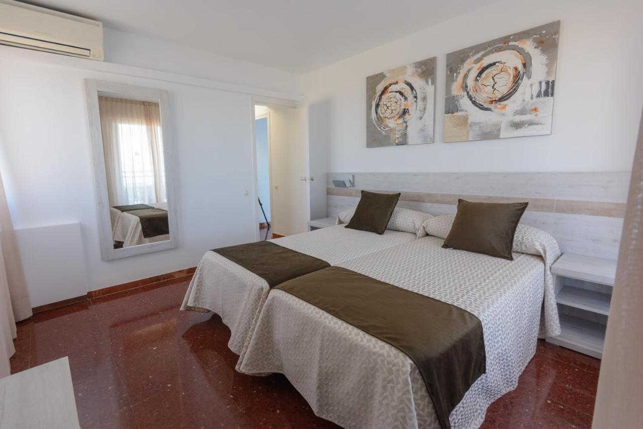 Beach Family Apartments Salou Bagian luar foto