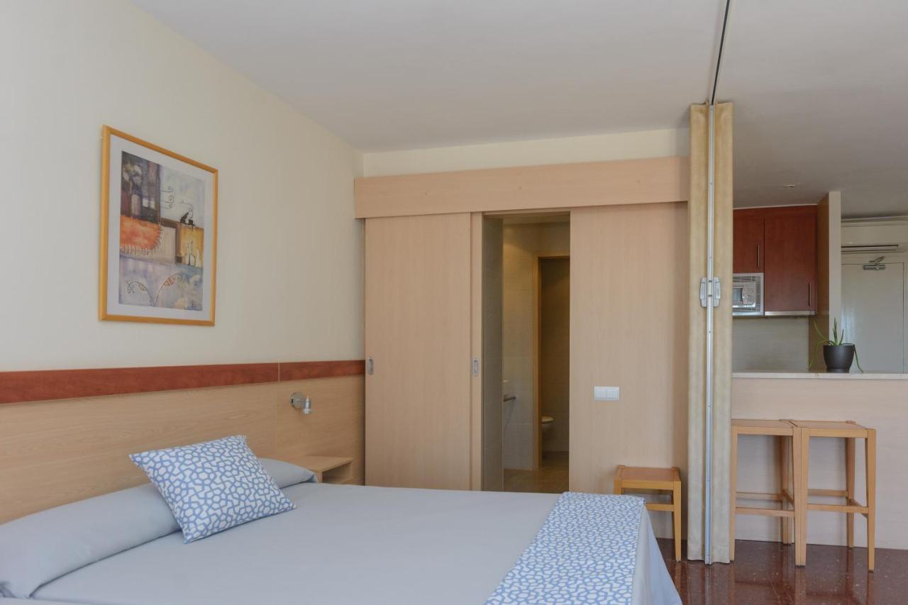 Beach Family Apartments Salou Bagian luar foto